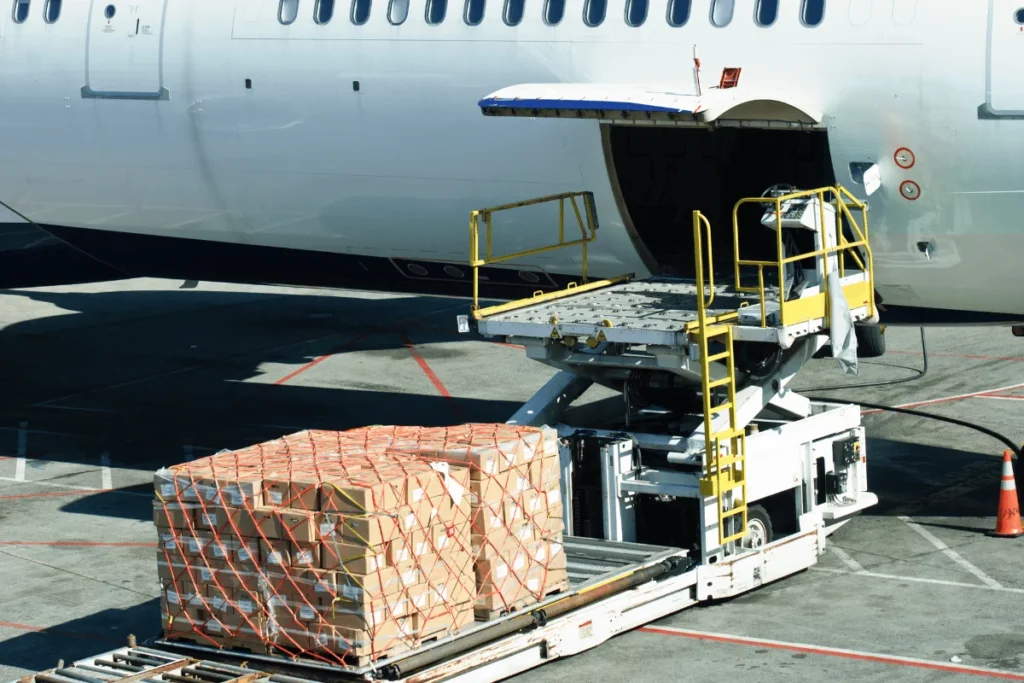 trusted air freight from Shenzhen to Italy