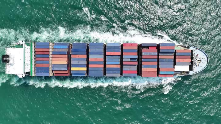 Open Top FCL sailing schedule for medical equipment from China to Czech Republic