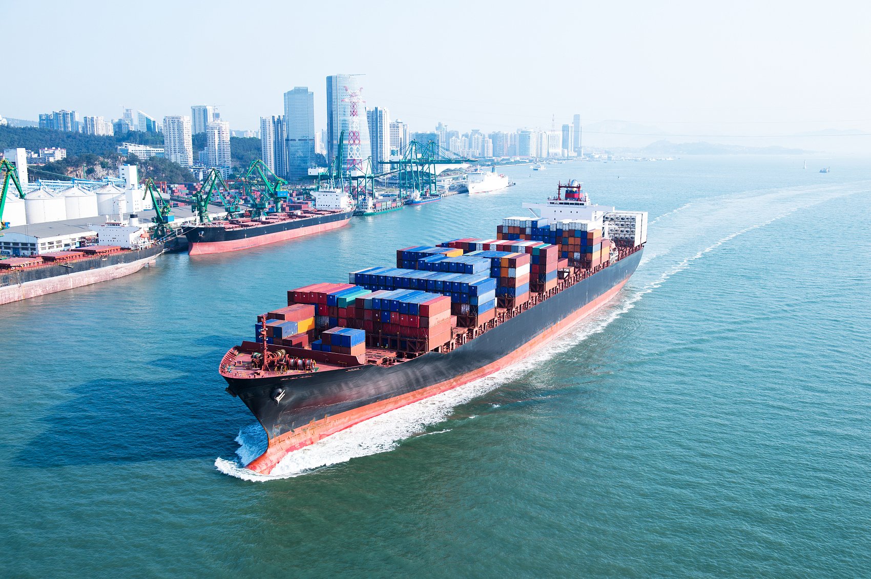 freight service supporting amazon peak season stock replenishment